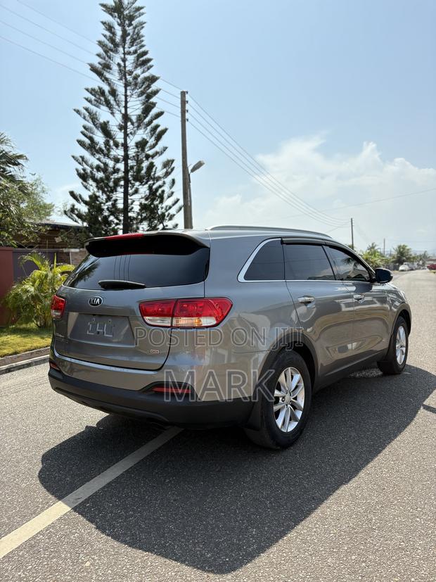 Kia Sorento 2017 Gray