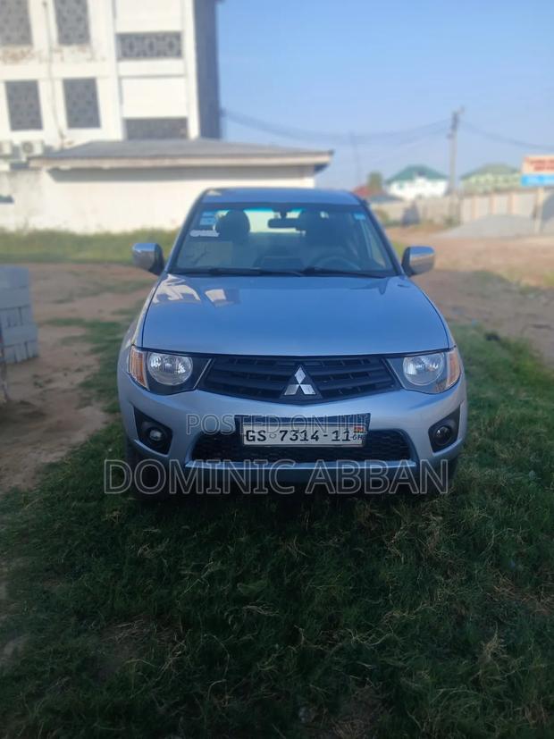 Mitsubishi L200 Double Cab 2.5 136hp 2008 Silver