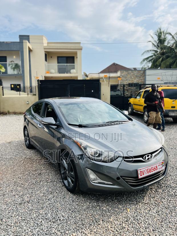Hyundai Elantra Limited 4dr Sedan (1.8L 4cyl 6A) 2015 Gray