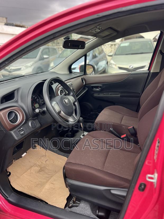Toyota Vitz 1.3 AWD 3dr 2013 Pink