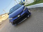 Toyota Corolla SE (1.8L 4cyl 6M) 2018 Blue for sale