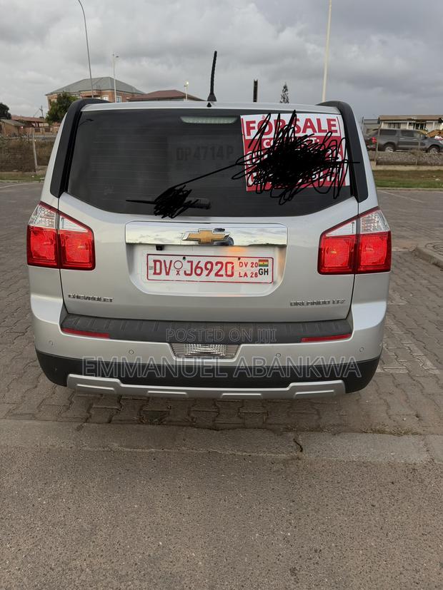 Chevrolet Orlando 2.0 2015 Silver
