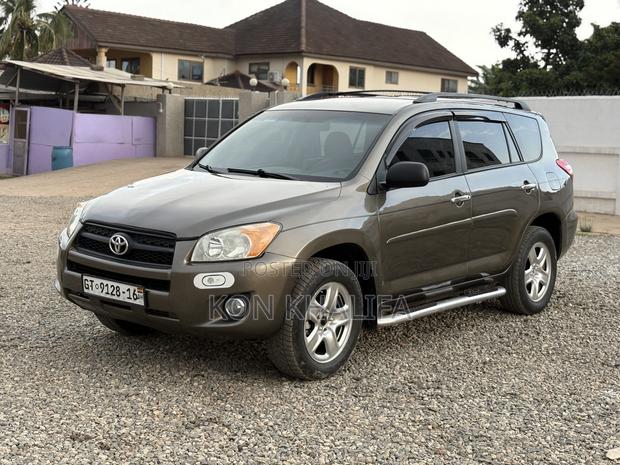 Toyota RAV4 2.5 4x4 2011
