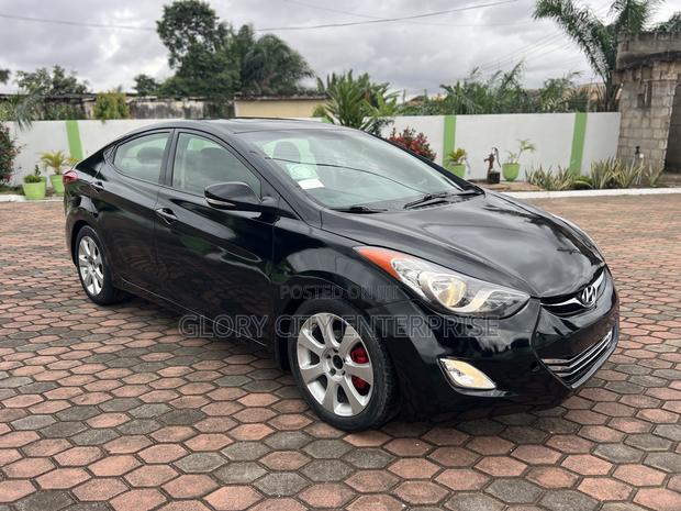 Hyundai Elantra 2013 Black