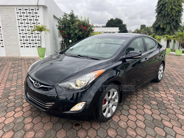 Hyundai Elantra 2013 Black