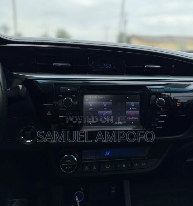 Toyota Corolla S 4dr Sedan (1.8L 4cyl CVT) 2016 Gray