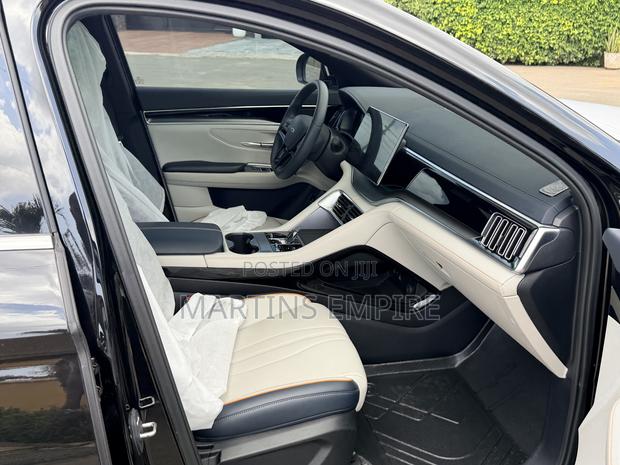BYD Song Plus DM-i 2024 Black