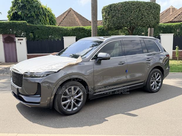 Li Auto One 2020 Gray