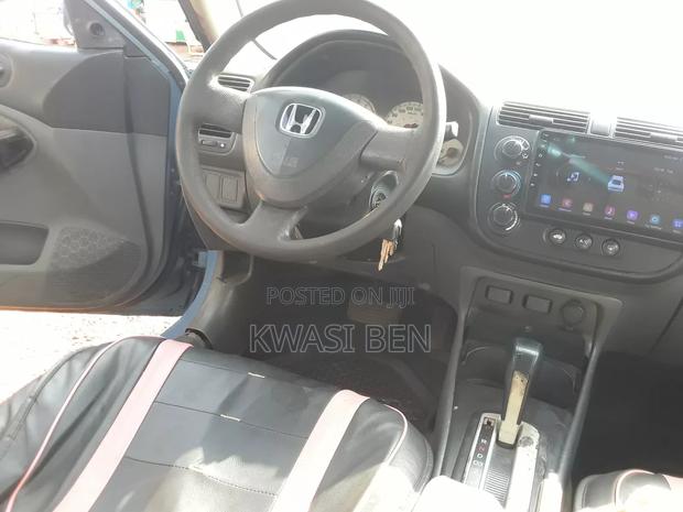 Honda Civic 2006 Blue