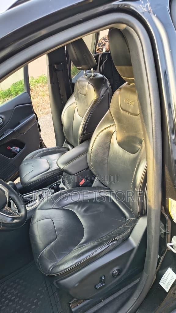 Jeep Cherokee Limited 4x4 2016 Black