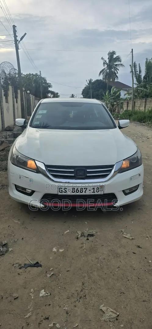 Honda Accord Sport 4dr Sedan FWD (2.4L 4cyl 2A) 2016 White
