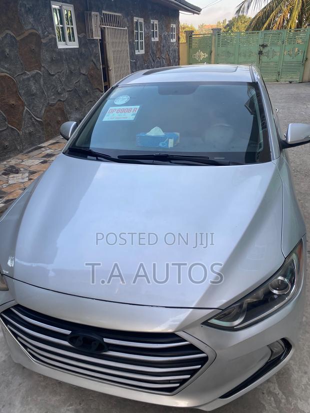 Hyundai Elantra Sport 2018 White