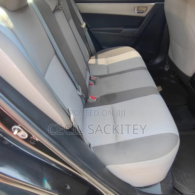 Toyota Corolla LE 4dr Sedan (1.8L 4cyl CVT) 2017 Black
