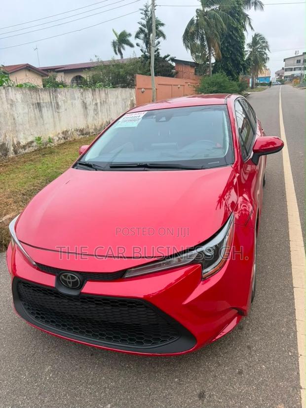 Toyota Corolla LE 2020 Red