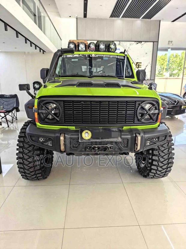 Tank 300 2022 Green