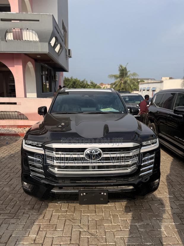 New Toyota Land Cruiser 2026 Black