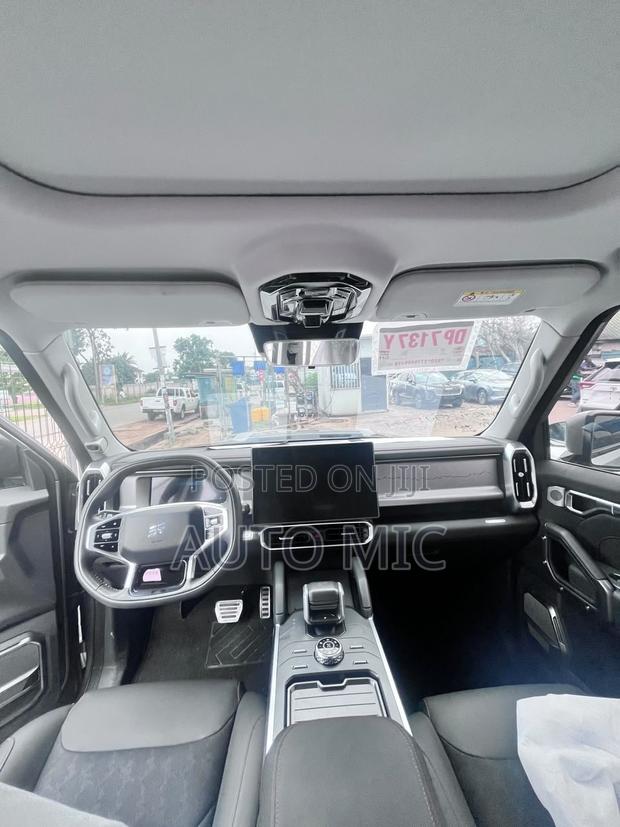 Jetour T2 2.0 Petrol AWD 2024 Silver