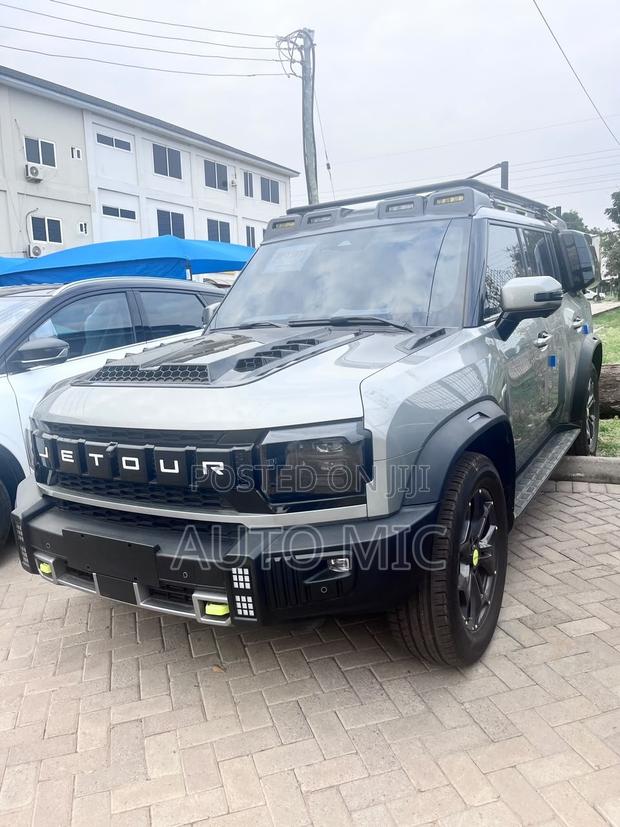 Jetour T2 2.0 Petrol AWD 2024 Silver