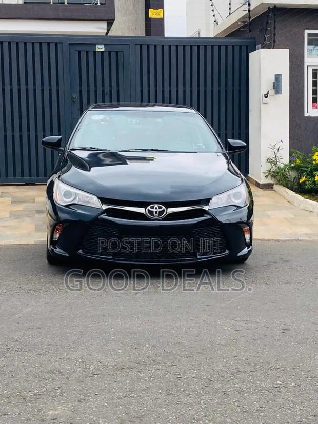 Toyota Camry SE 4dr Sedan (2.5L 4cyl 6A) 2017 Black