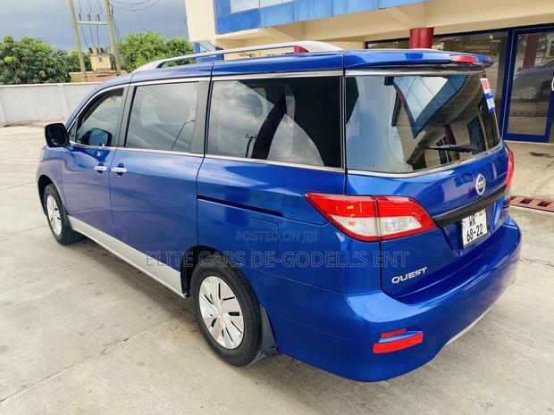Nissan Quest SV 4dr Minivan (3.5L 6cyl CVT) 2015 Blue