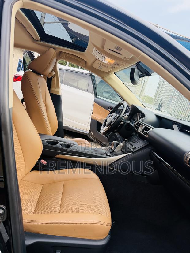 Lexus IS 250 2016 Black
