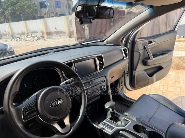 Kia Sportage 2018 White