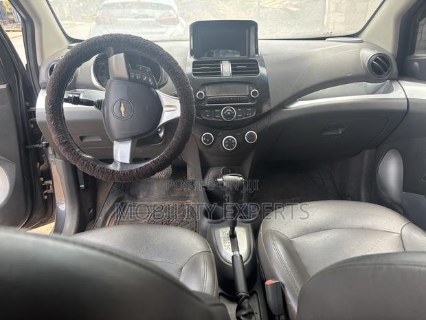 Chevrolet Spark 2015 Gray