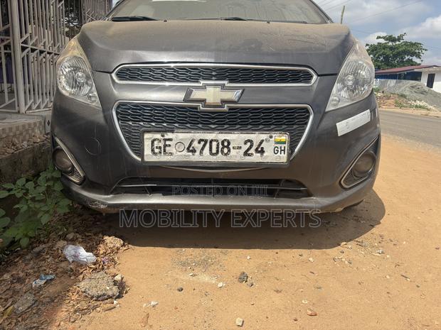 Chevrolet Spark 2015 Gray