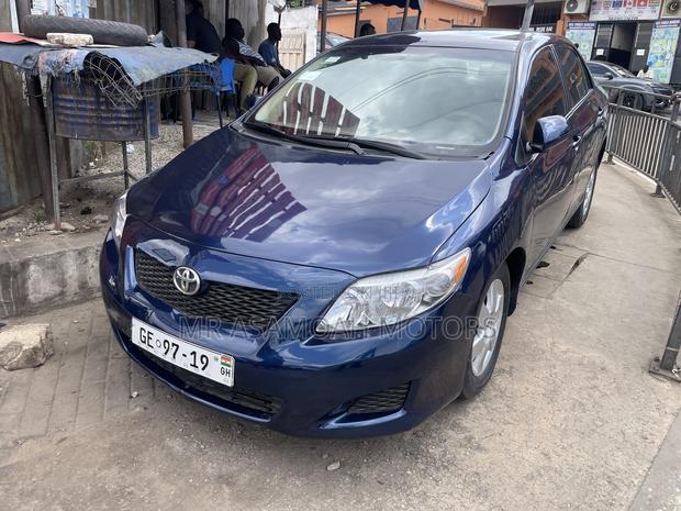 Toyota Corolla LE 4dr Sedan (1.8L 4cyl 4A) 2010 Blue
