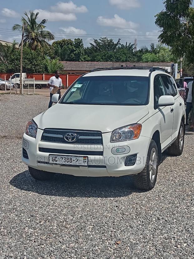 Toyota RAV4 2.5 4x4 2012 White