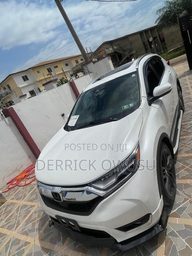 Honda CR-V Touring AWD 2019 White