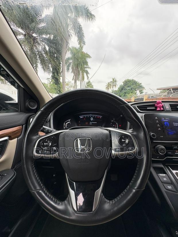 Honda CR-V Touring AWD 2019 White