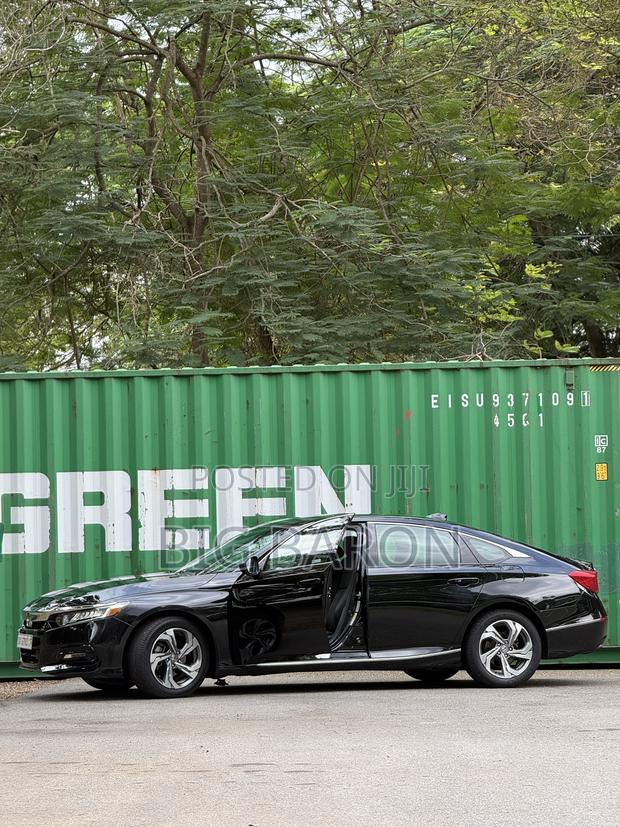 Honda Accord EX (1.5L 4cyl Turbo CVT) 2019 Black