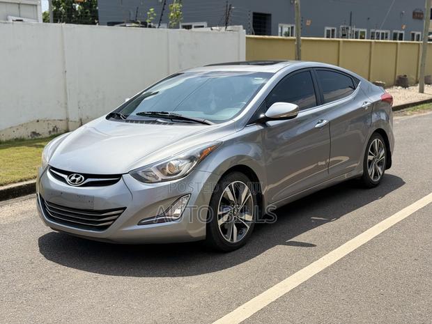 Hyundai Elantra Limited 4dr Sedan (1.8L 4cyl 6A) 2014 Silver