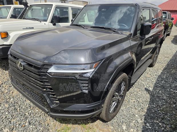 New Lexus GX 2026 Black