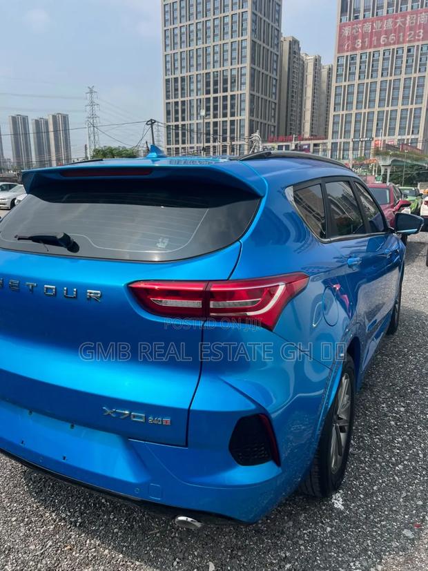 Jetour X70 1.5 7-Seater FWD 2018 Blue