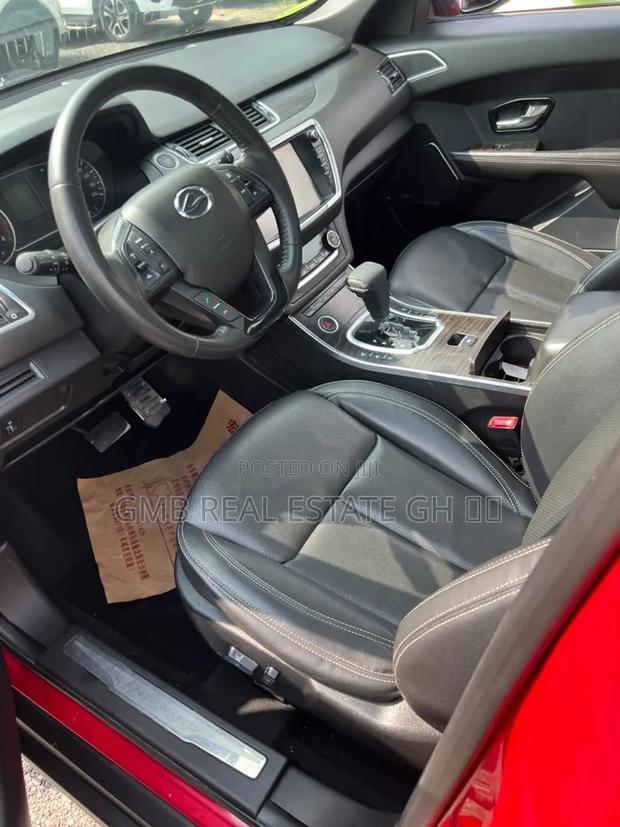 Land Rover Range Rover 2018 Burgundy