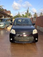 Toyota Sienta 2011 Purple for sale