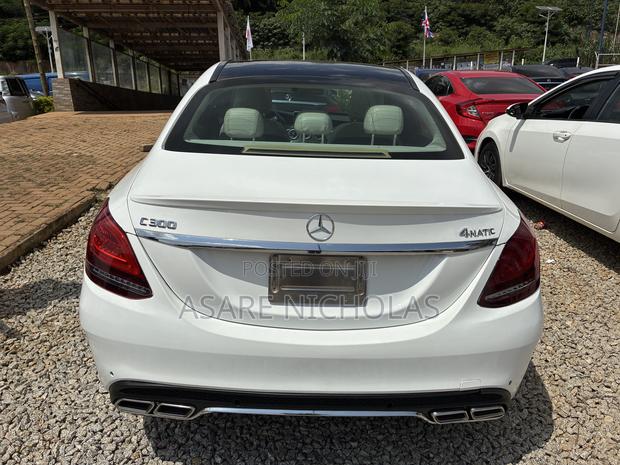 Mercedes-Benz C300 2016 White
