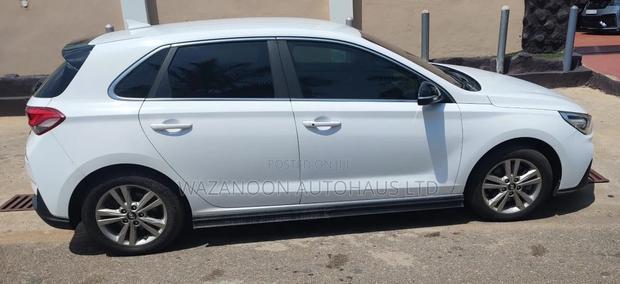 Hyundai i30 2016 White