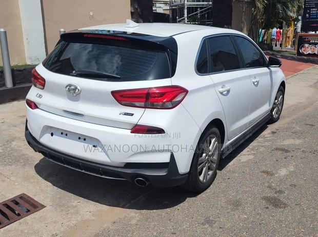 Hyundai i30 2016 White