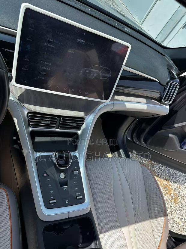 BYD Song Pro DM-i 2024 Gray