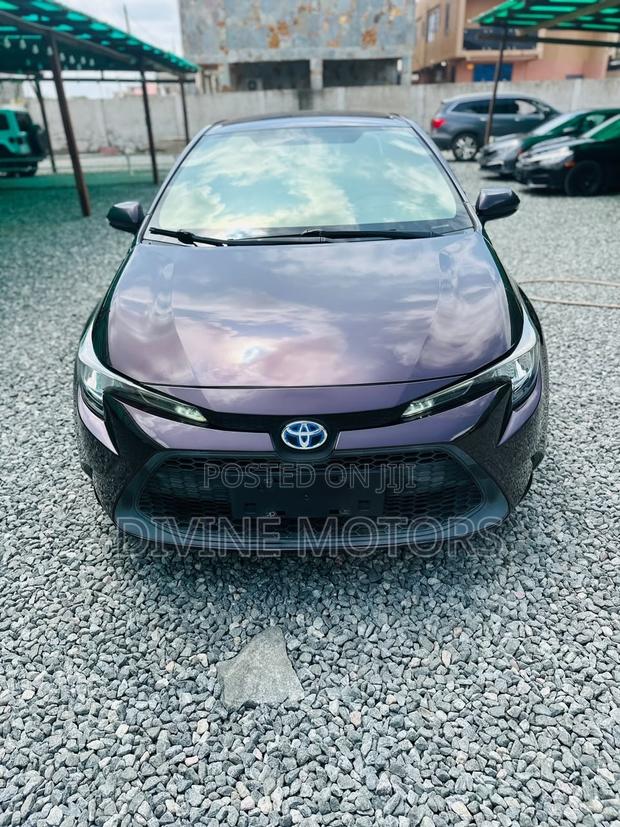 Toyota Levin Hybrid Entry 2019 Purple
