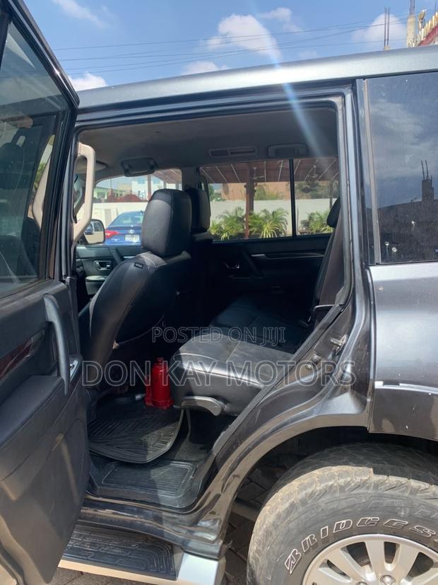 Mitsubishi Pajero 2011 Black