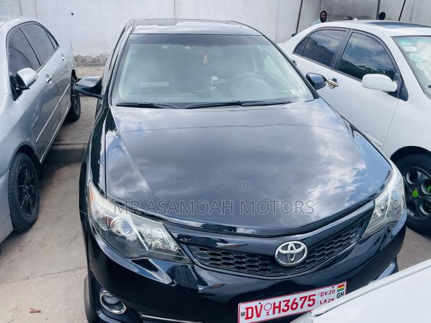 Toyota Camry SE 4dr Sedan (2.5L 4cyl 6A) 2014 Black