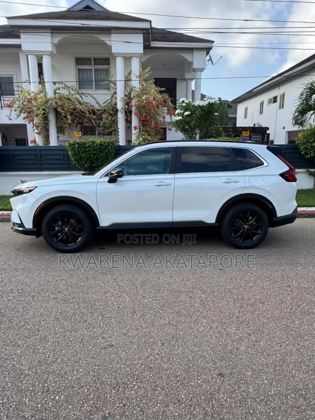 New Honda CR-V Sport Hybrid AWD 2026 White