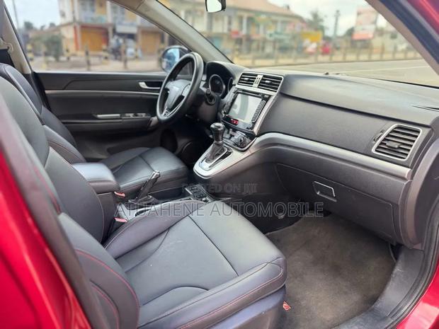 Haval H6 1.5 turbo FWD 2016 Red