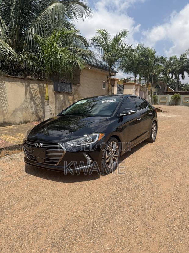 Hyundai Elantra Limited Sedan FWD (2.0L 4cyl 6A) 2017 Black