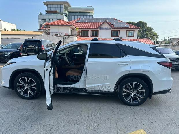Lexus RX 2022 White