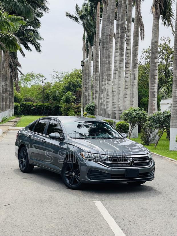 Volkswagen Jetta SEL Auto 2024 Gray